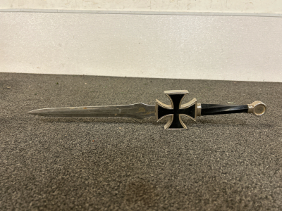 Black Handle Dagger