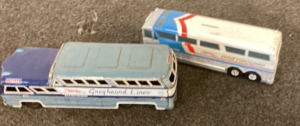 VINTAGE GREYHOUND COIN BANK, VINTAGE DIE-CAST GREYHOUND LINES SCENIC CRUISER TOY.