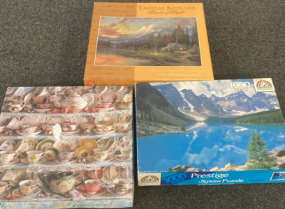 VARIETY IF VINTAGE PUZZLES.
