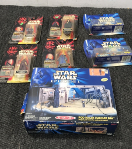 Star Wars Episode 1 Collectible Figurines
