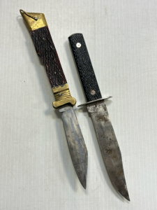 (2) Hunting Knives