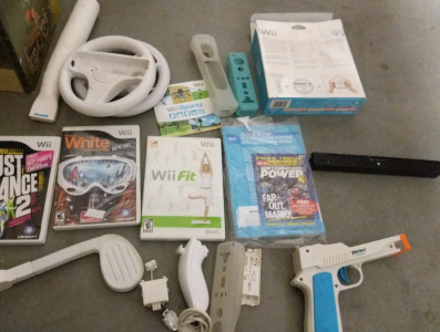 Various Wii Games & Supplies