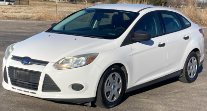 2012 FORD FOCUS - CLEAN INTERIOR