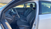 2012 FORD FOCUS - CLEAN INTERIOR - 10