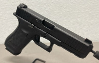 Glock Model 17 Gen 5 9mm Caliber, Semi Automatic Pistol In Original Case And Two Extra Magazines - 6