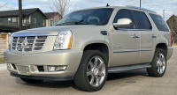 2013 CADILLAC ESCALADE - 4X4 - BOSE STEREO! - 9