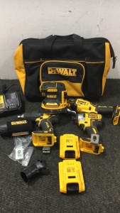 DeWalt tool set with bag