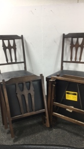 Set of (4) Collapsible chairs