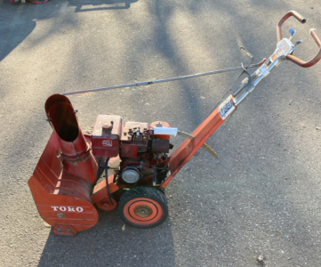 RUSTIC Toro Snowblower