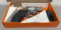 Taurus Model 856 38 Special .38 Caliber Revolver In Original Box And Extra Grip - 7