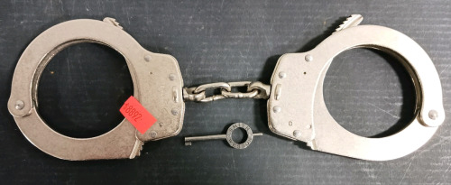 (1) Smith & Wesson Handcuffs w/ Key