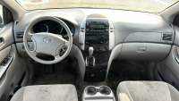 2007 TOYOTA SIENNA - 4X4! - 13