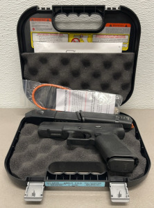 Glock Model 17 Gen 5 9mm Caliber, Semi Automatic Pistol W/ Original Hard Case, Two Extra Magazines, And Speed Loader