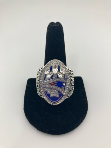New England Patriots &ldquo;Tom Brady&rdquo; Super Bowl Ring With Pouch