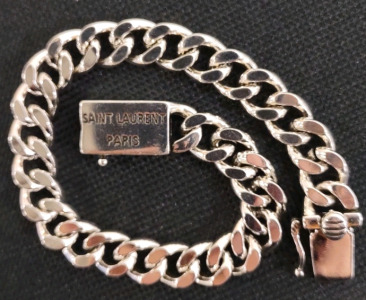 (1) 8½" Silver Toned Saint Laurent Paris Thick Cable Chain Bracelet