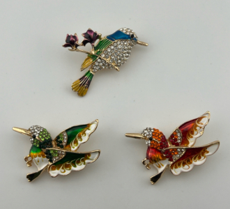 (3) Beautiful Hummingbird Pins- Great Condition