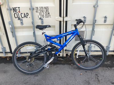 26&rdquo; Blue Schwinn Bike