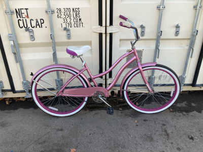 26&rdquo; Pink Huffy Bike