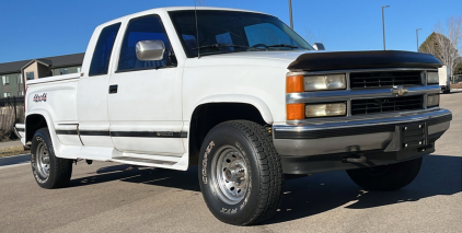 1994 C/K 1500 - 4X4 - CLEAN!