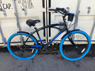 26&rdquo; Black & Blue Bayside Bike