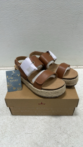 BC Studio Size 7 Womens Open Toe Cork Sandals (Brown)