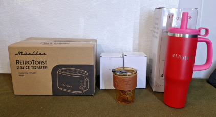 (1) Mueller 2-Slice Retro Toaster, (2) 15-Oz Amber Glass Cups W/Lids & Sleeves & (1) 40-Oz Stainless Steel Tumbler