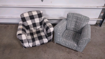 (2) Assorted Colored Toddlers Little Rocking Chairs!