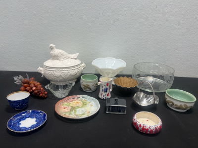 Assorted Home Decor- Great Condition