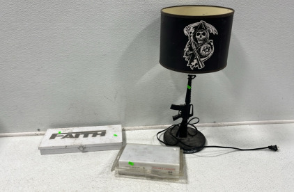 (1) Sons Of Anarchy Lamp (1) Electrical Crimp Kit Basic Starter kit (1) Portable Luminaire Model:LB-100