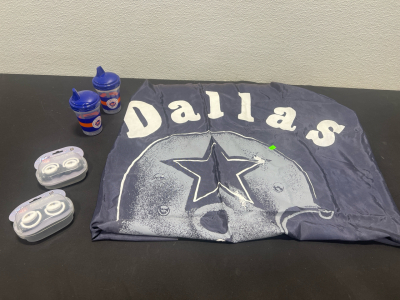 (1) Dallas Cowboys Flag (2) MLB Sippy Cups (Mets) (2) NFL Pacifiers (Ravens)
