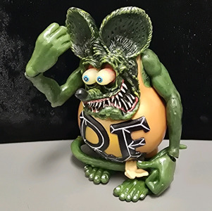 Collectible Rat Fink Statue- 5"