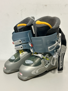 Pair of Woman's Salomon Eclipse Ski Boots