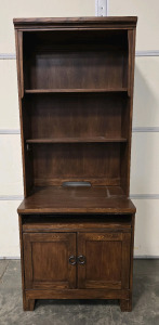 Beautiful 2 Piece Oak Stained Finish Hutch