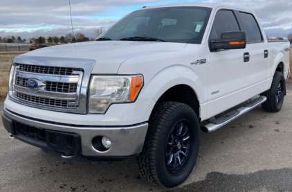 2014 FORD F-150 - 4X4!