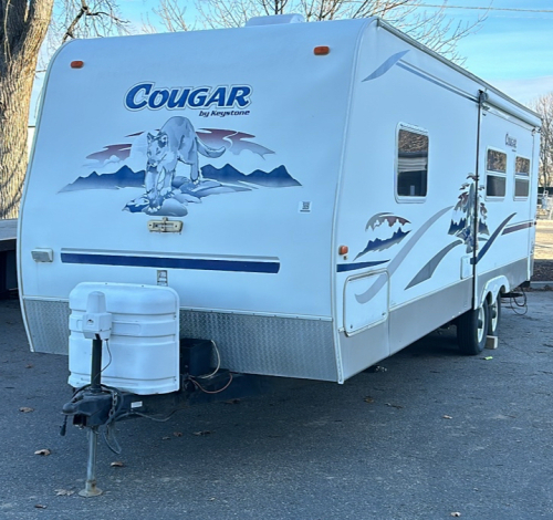 2005 KEYSTONE COUGAR