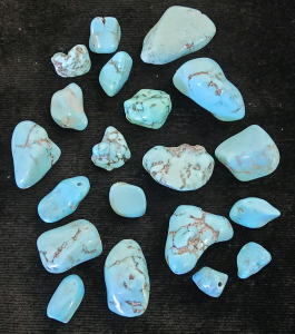 253 ct (20 Pieces) Turquoise- Tumbled And Polished