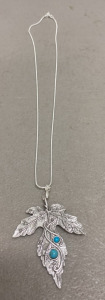 (1) Tibetan Silver OAK Leaf W/ Turquoise Inset .925 Necklace