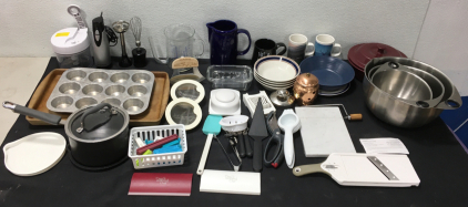 Hand Blender, Bowls, Cups & More Kitchenware