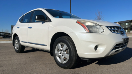 2012 NISSAN ROUGE S - AWD - 121K MILES!