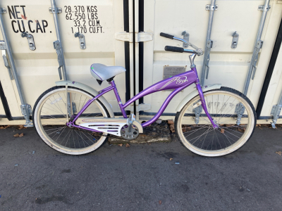 26&rdquo; Purple Flyer Bike