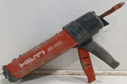 (1) Hilti MD 2000 Caulking Gun