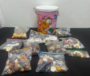 (1) Garfield Tin Filled With Buttons