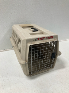 Petmate Pet Taxi Animal Crate