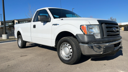 2013 FORD F - 150 - LEATHER INTERIOR!