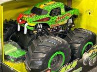 New Bright 4x4 Snake Bite RC - 2