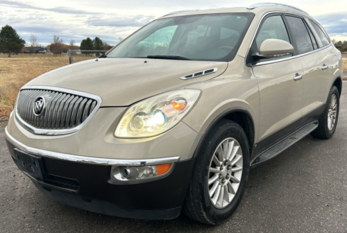 2008 BUICK ENCLAVE - AWD!