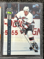 Sleeve With (9) Collectible Hockey Cards - 6