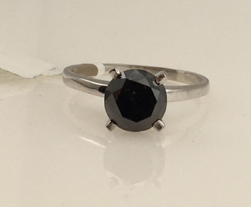 14Kt Gold Black Diamond Ring (size 6)