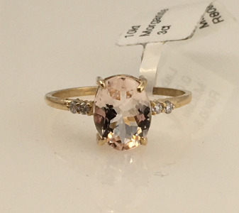 10k Morhanite and Lab Diamond Ring (size 7)