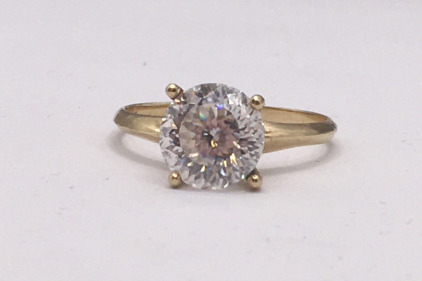 10K Gold Moissanite Gold Ring (size 6.5)